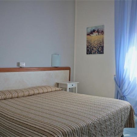 Hotel Marta Forlì Eksteriør bilde